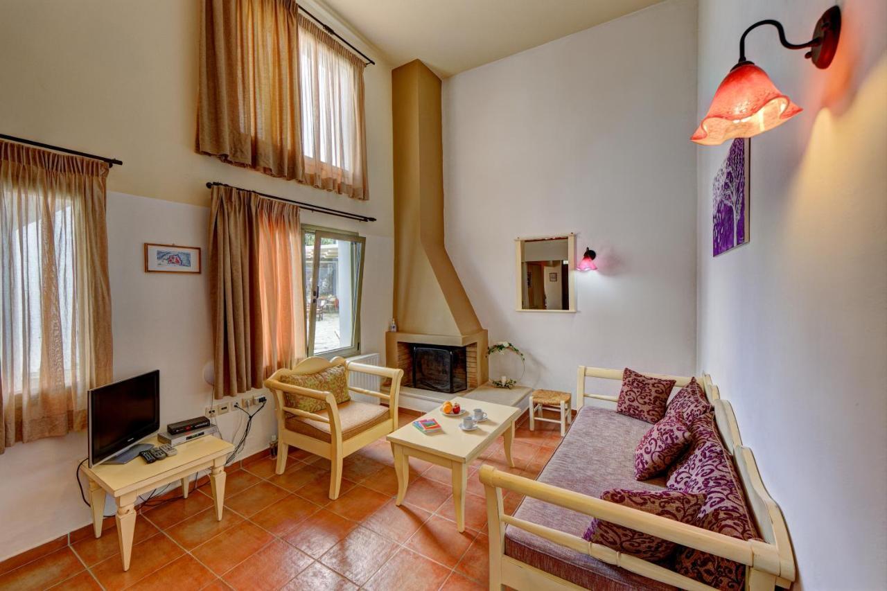Mourtzanakis Residence - Traditional Eco Hotel In Αχλάδα Εξωτερικό φωτογραφία