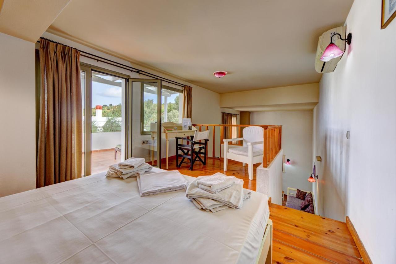 Mourtzanakis Residence - Traditional Eco Hotel In Αχλάδα Εξωτερικό φωτογραφία