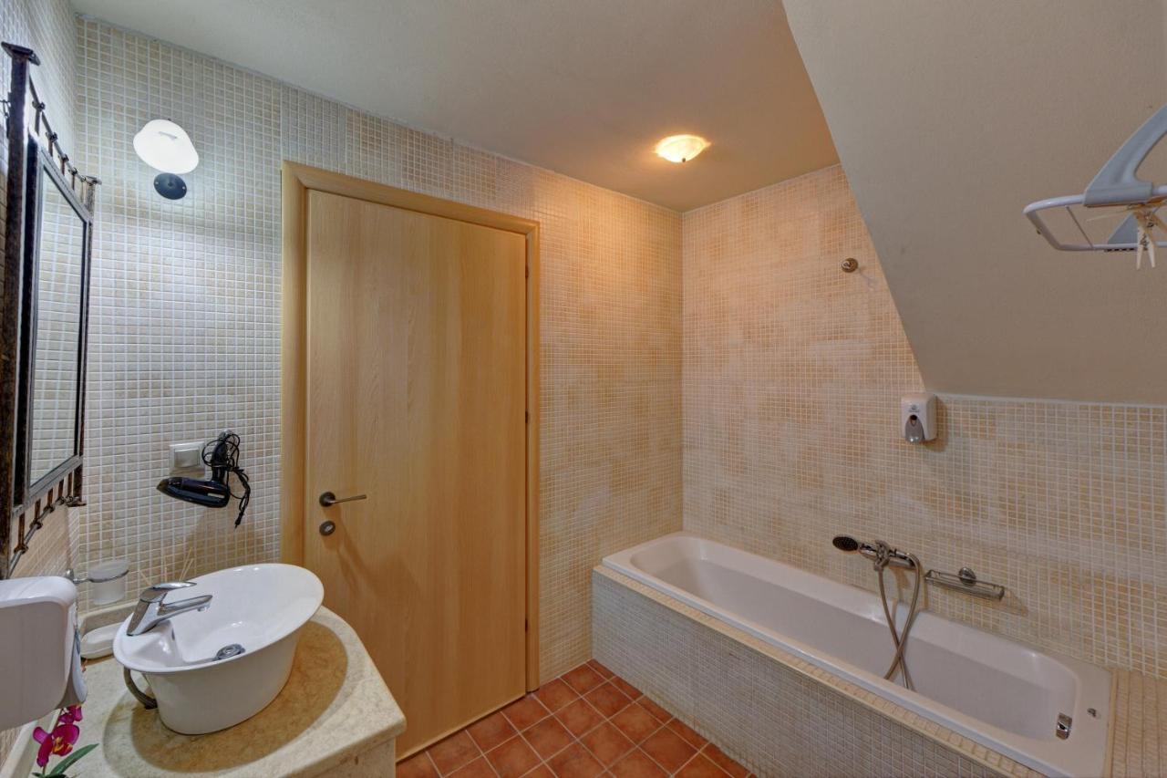 Mourtzanakis Residence - Traditional Eco Hotel In Αχλάδα Εξωτερικό φωτογραφία